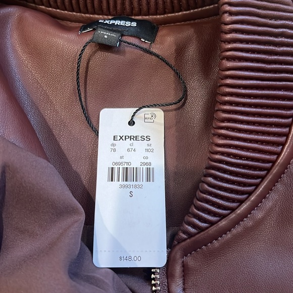 Express faux leather cropped bomber jacket - Picture 3 of 3